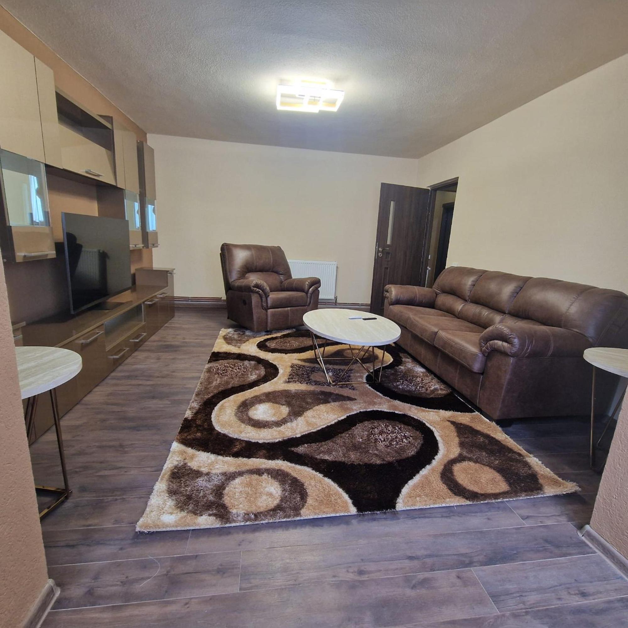 Apartament Iulius 3 Manastire Куртя-де-Арджеш Екстер'єр фото